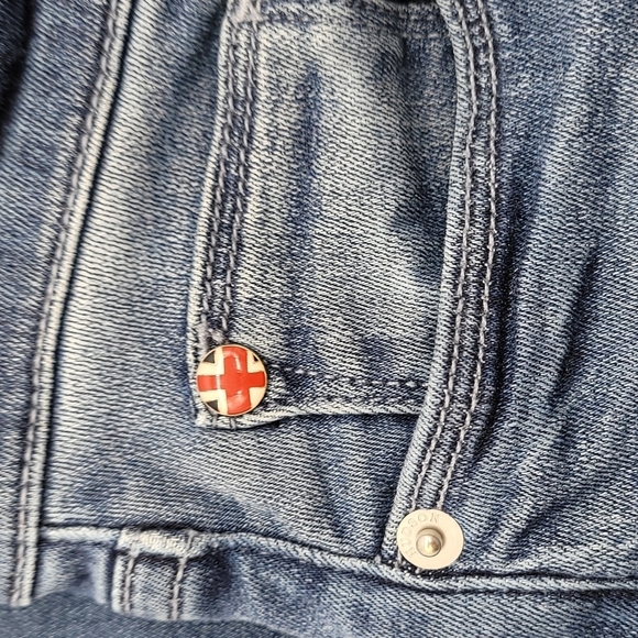 HUDSON Jeans ~ Krista Super Skinny Destroyed Hem Jeans - Picture 10 of 16